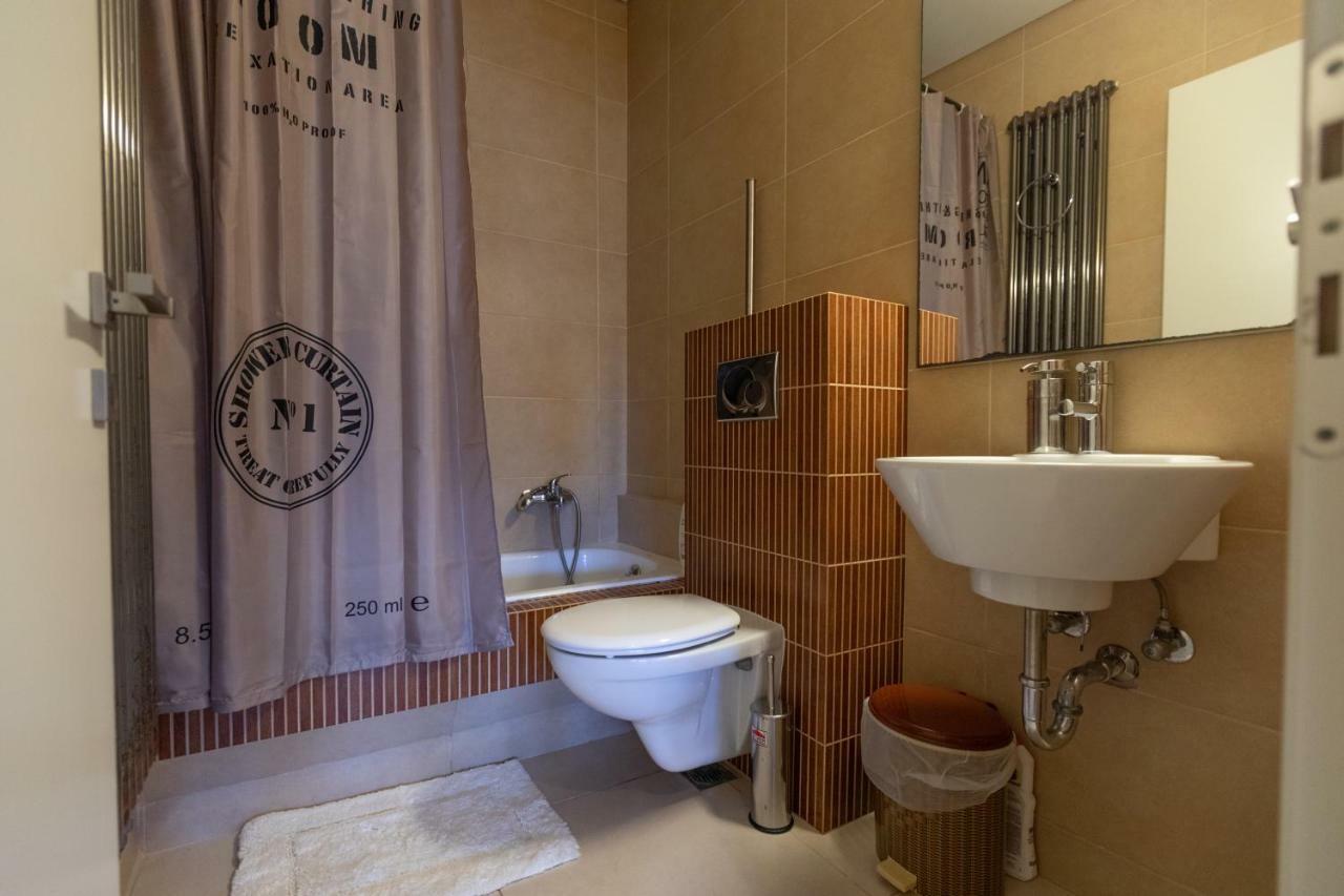 The Pine Flat Apartment Argostoli  Luaran gambar
